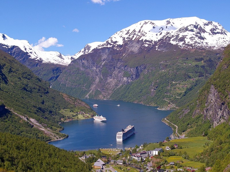 Geiranger: Eagle Bend, Flydal Gorge and Mt. Dalsnibba Shore Excursions ...